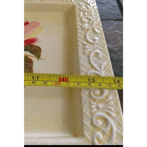 Temp Tations Magnolia Pattern 4pc Set -1.5qt Bsker, Rack, Trivet & 10x14 platter - Picture 11 of 12